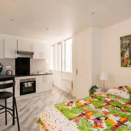 Plein Centre Ville ,Parking , Tout Equipe ,Confort Клермон-Ферран Екстер'єр фото